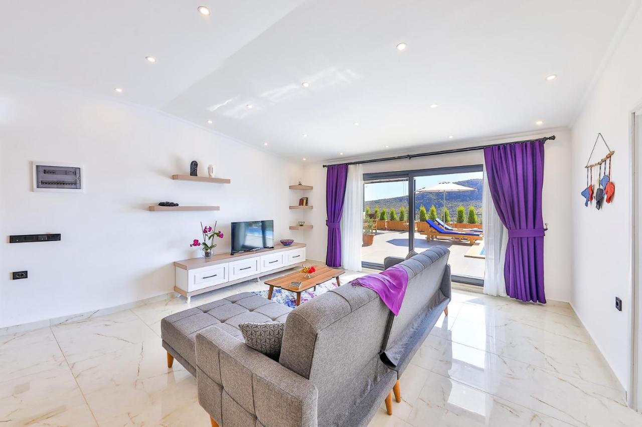 Summery Villa *